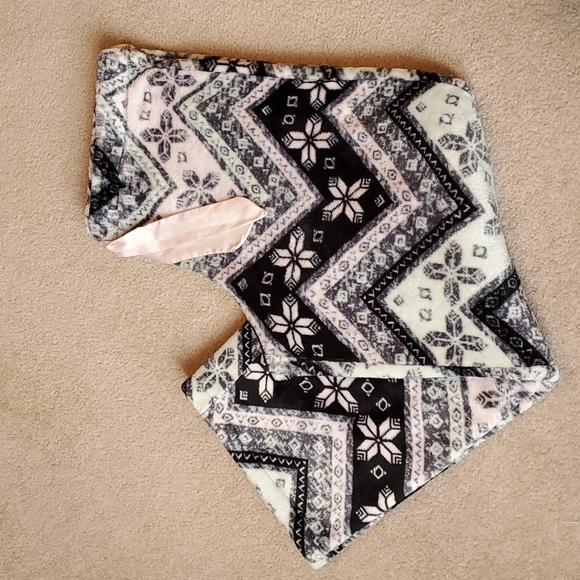 Maurices size 1X super plush pajama pants *Excellent Condition* - Picture 1 of 9